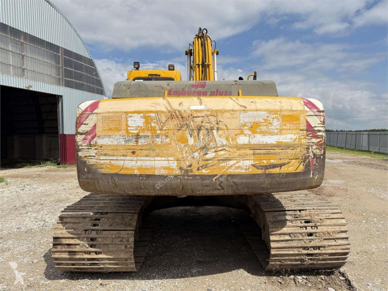 جرافة JCB