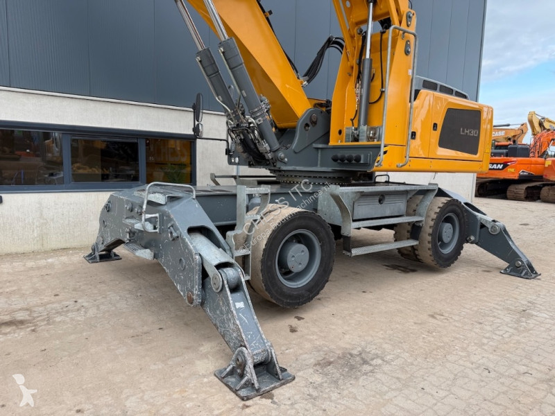 Skovel Liebherr - -