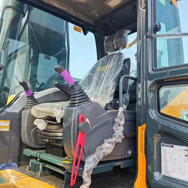 Skovel Hyundai  HX 245