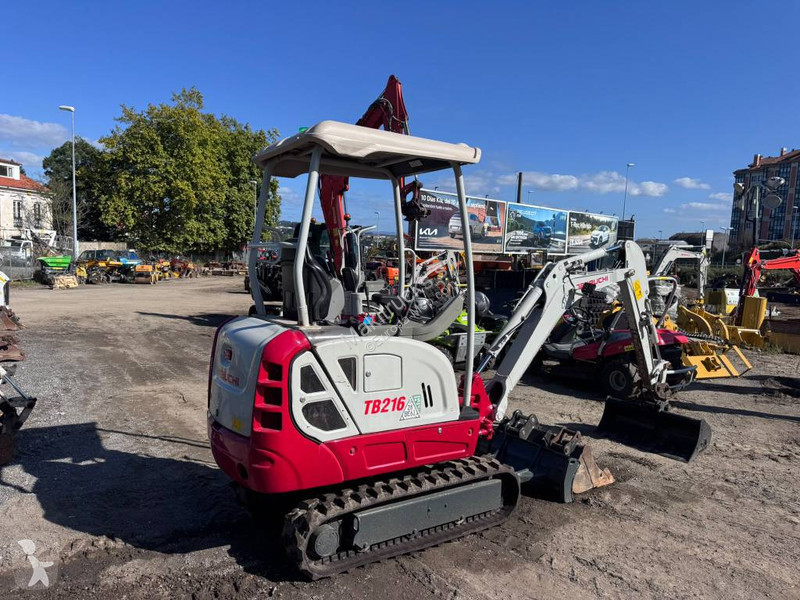 Skovel Takeuchi TB 216