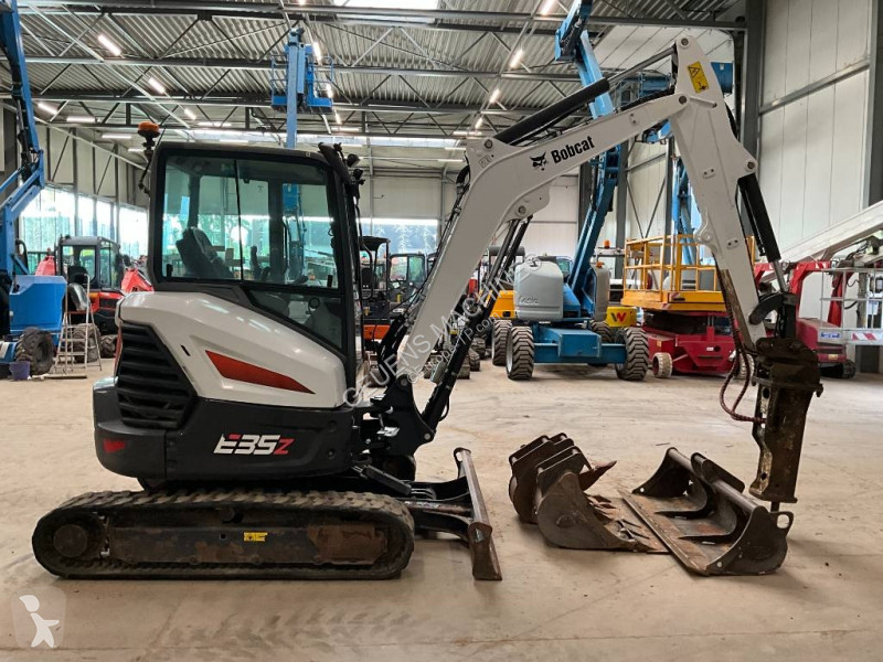 Skovel Bobcat 35z