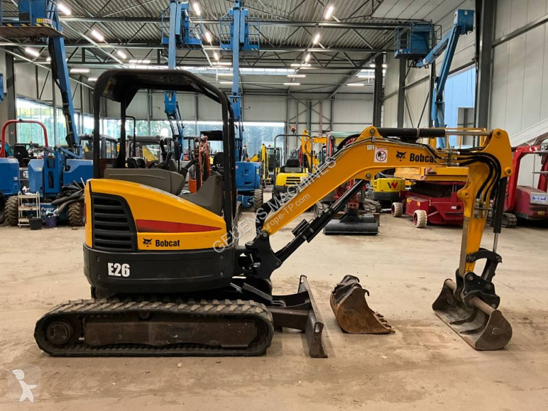 Skovel Bobcat