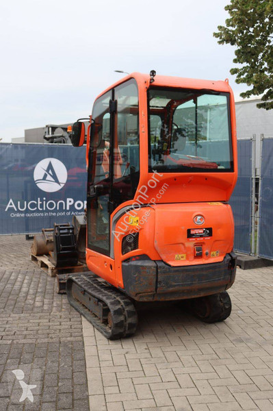 Skovel Kubota