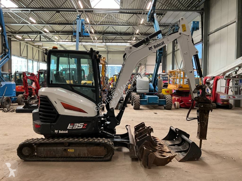 Skovel Bobcat 35z