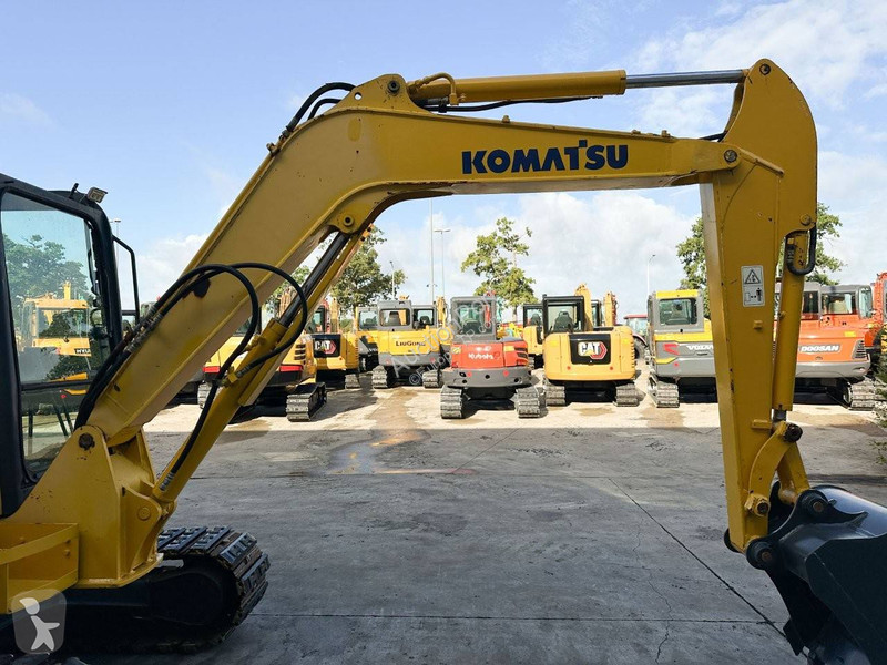 Skovel Komatsu 7