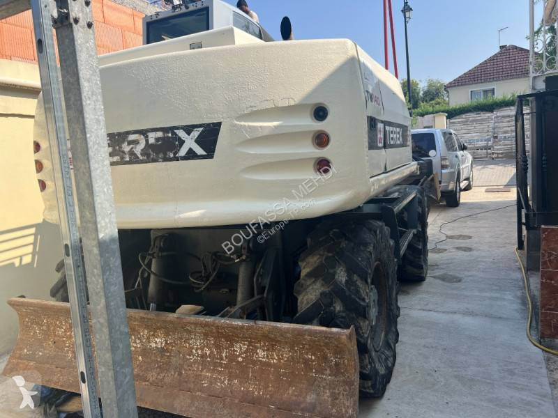 Excavadora Terex