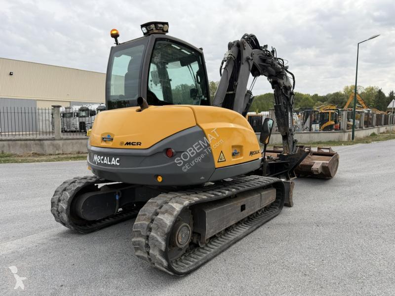 Excavadora Mecalac