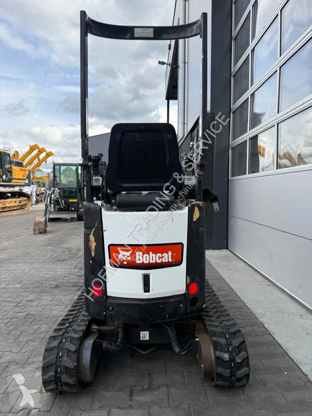 Pelle Bobcat z