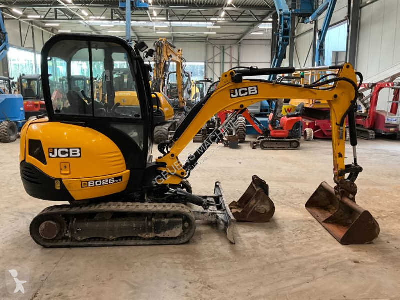 Pelle JCB 8026
