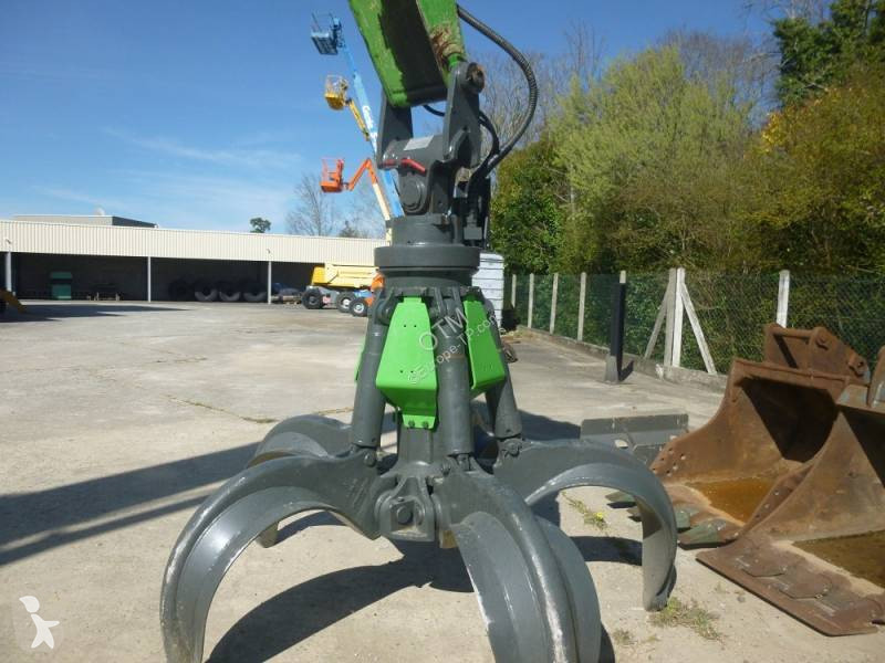 Excavadora Sennebogen 835 E