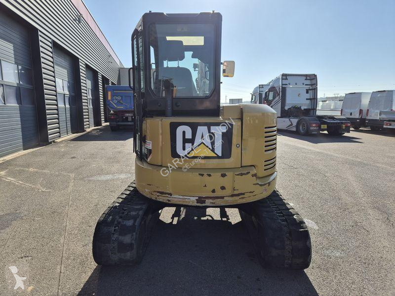 Pelle Caterpillar E2