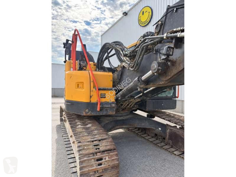 Excavadora Volvo