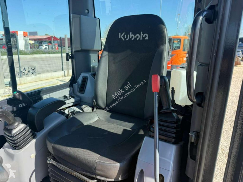 Escavadora Kubota
