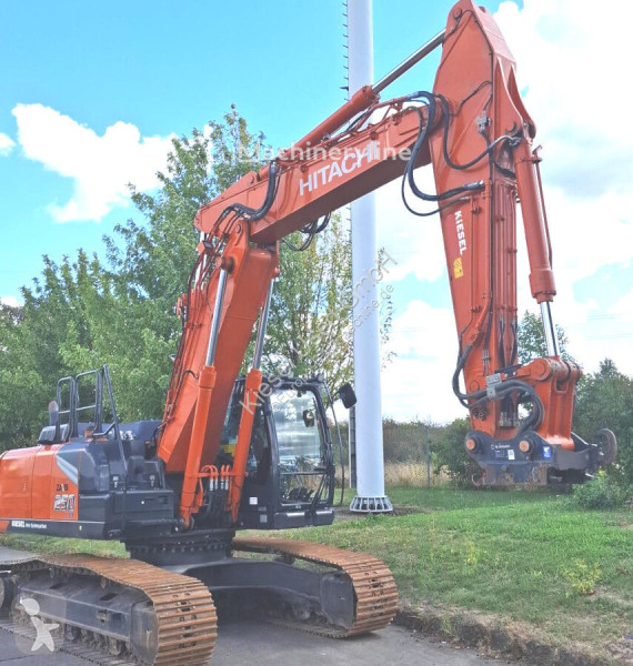 Koparka Hitachi 7