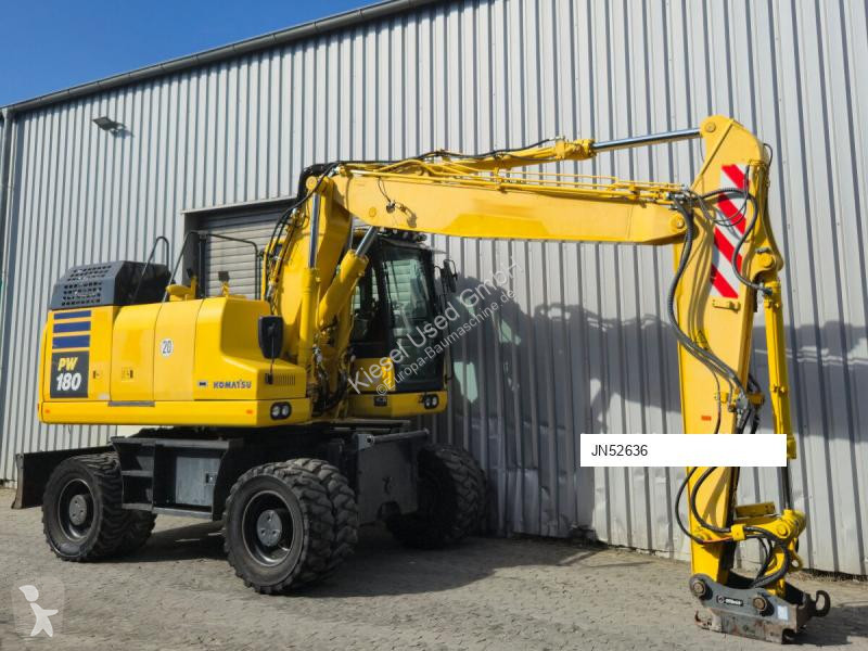 Rýpadlo Komatsu 11