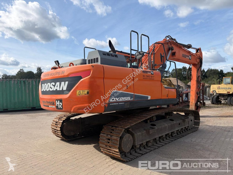 Багер Doosan 5