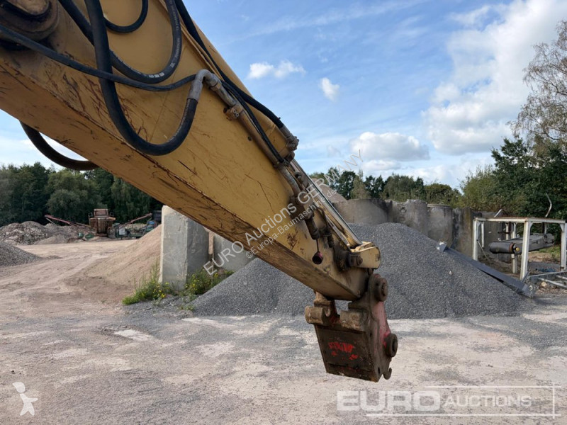Багер Caterpillar