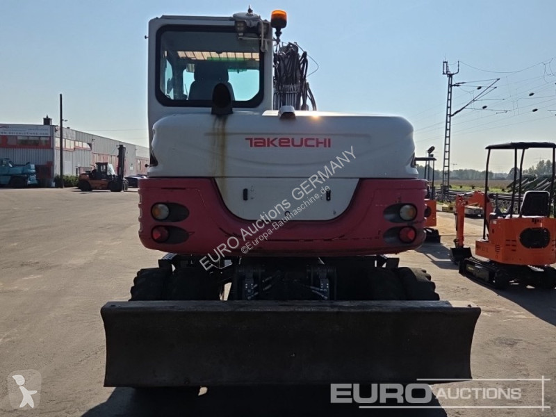 Pelle Takeuchi TB295W