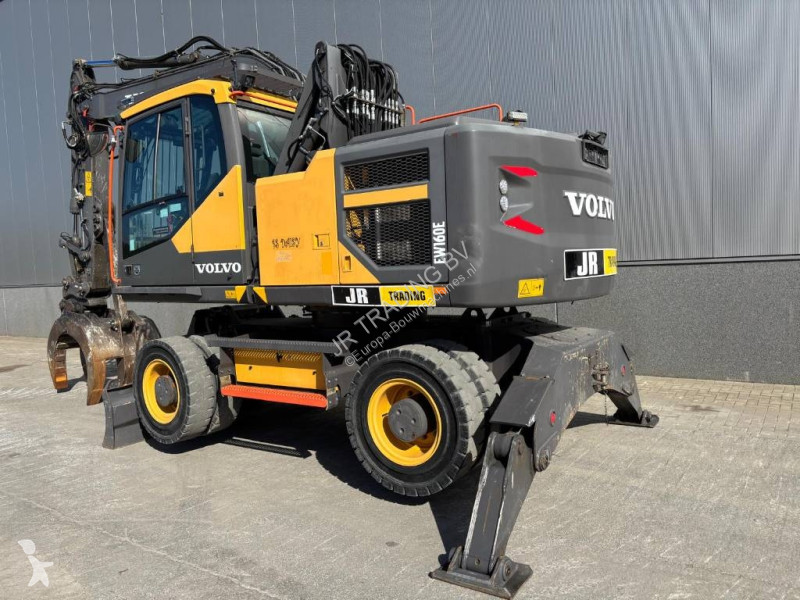 Pelle Volvo E ELEVATING CAB