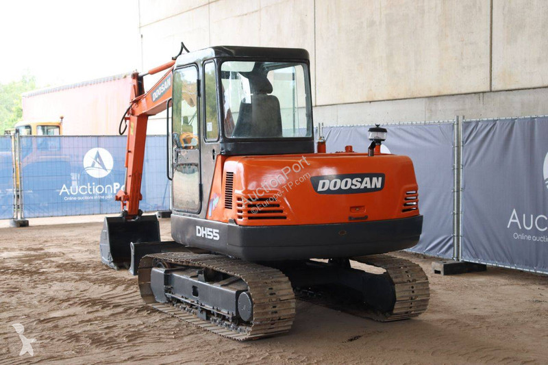 Pelle Doosan DH55