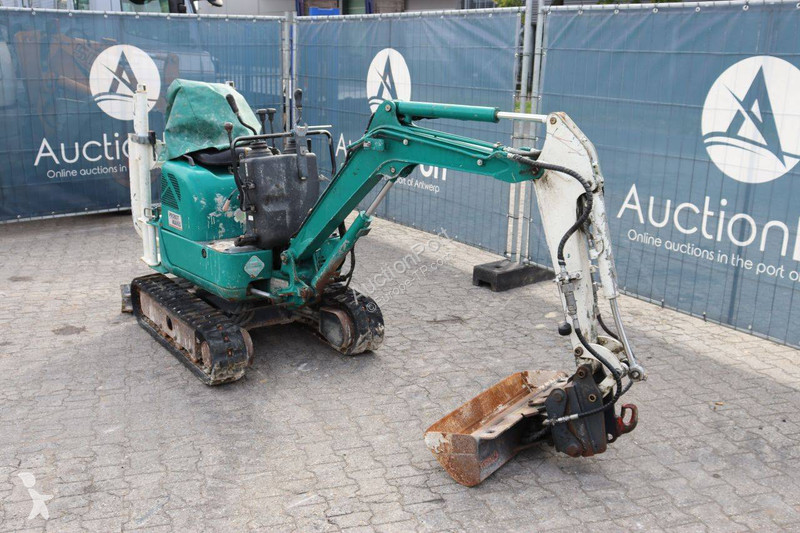 Pelle Hitachi YSR
