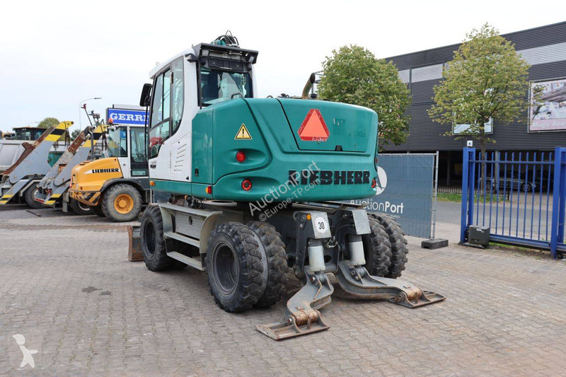 Pelle Liebherr Compact