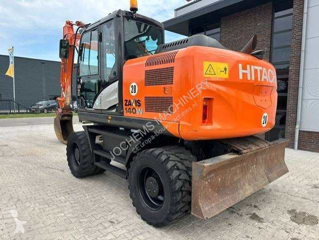 Pelle Hitachi 140 W-5
