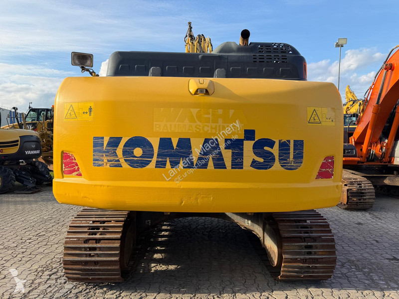 Багер Komatsu PC 210-11 .