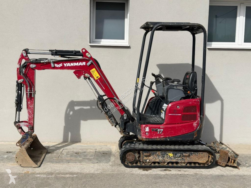 جرافة Yanmar