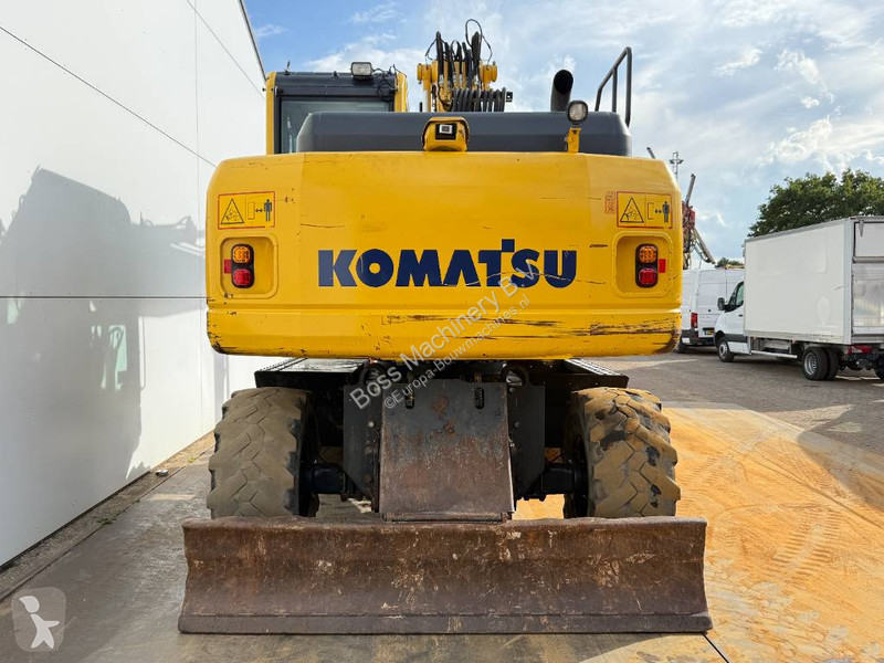 Pelle Komatsu - Triple Boom / Blade / Hammer Lines