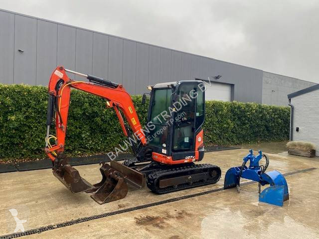Pelle Kubota 274