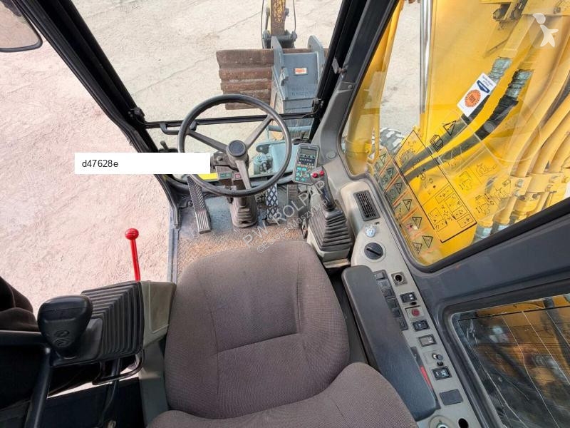Багер Komatsu PW130ES-6K
