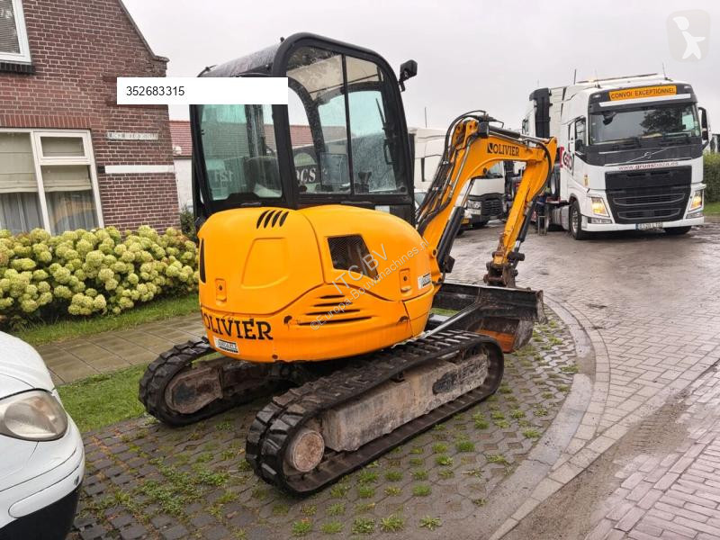 Pelle JCB