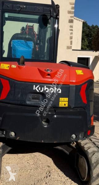 Багер Kubota