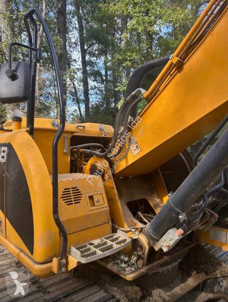 Pelle JCB