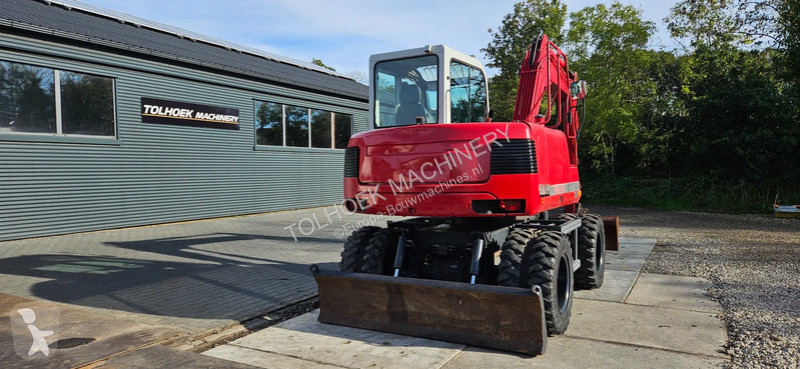 Pelle Takeuchi TB175