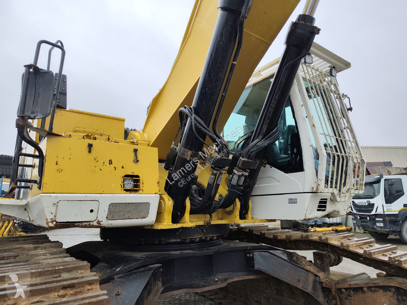 Багер Caterpillar 374F D .