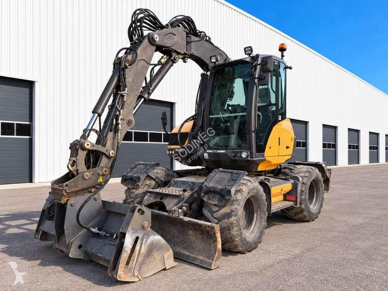 Pelle Mecalac + ROTOTILT