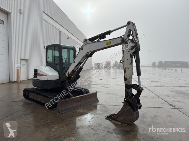 Pelle Bobcat EM