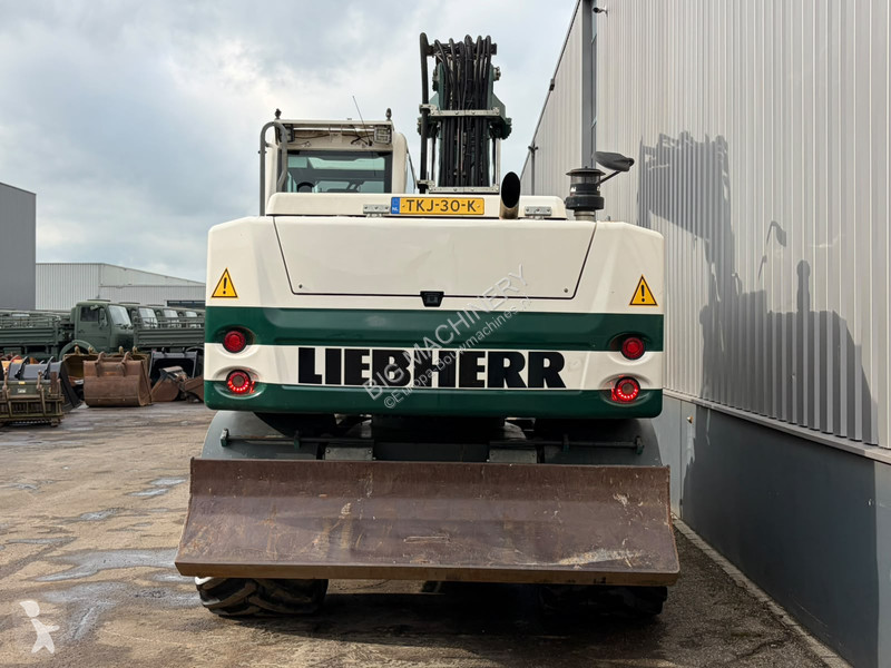 Pelle Liebherr A916