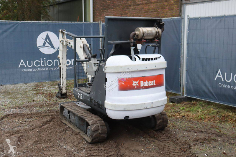 Багер Bobcat