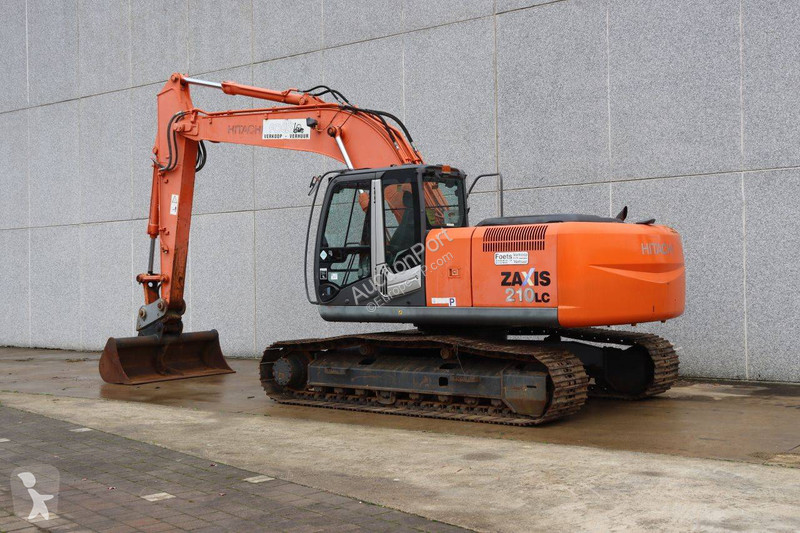 Pelle Hitachi