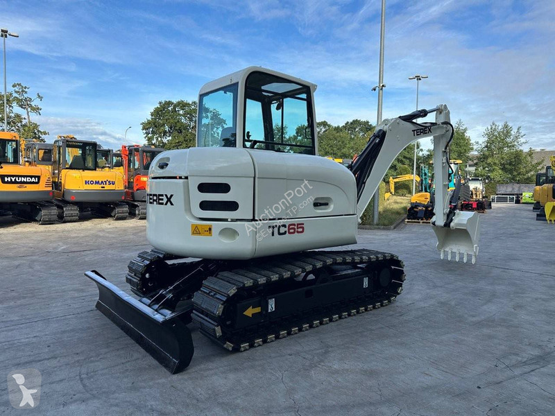 Pelle Terex TC65