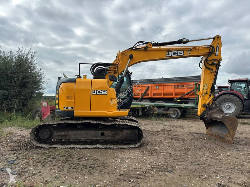Pelle JCB LC