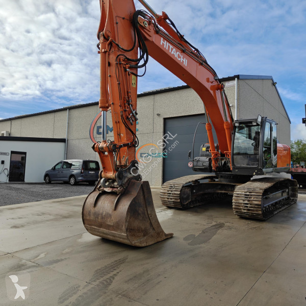 Pelle Hitachi