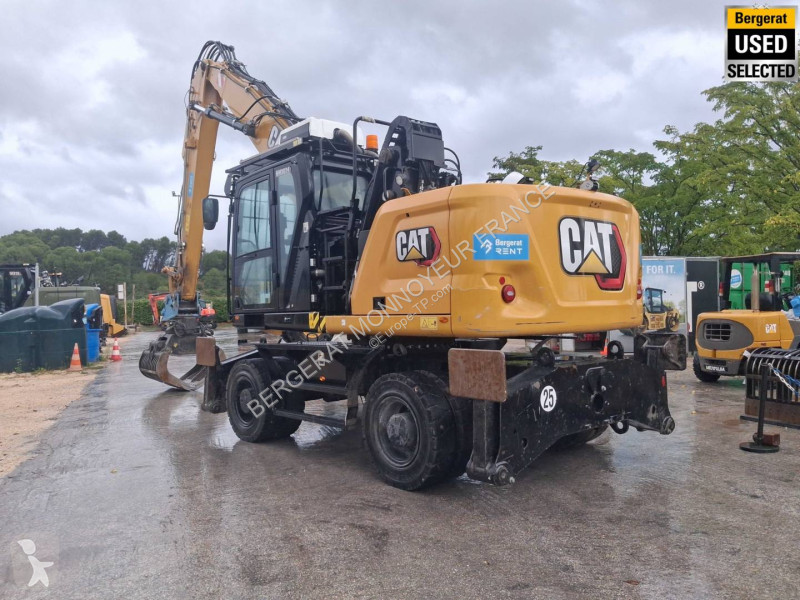 Pelle Caterpillar MH3024