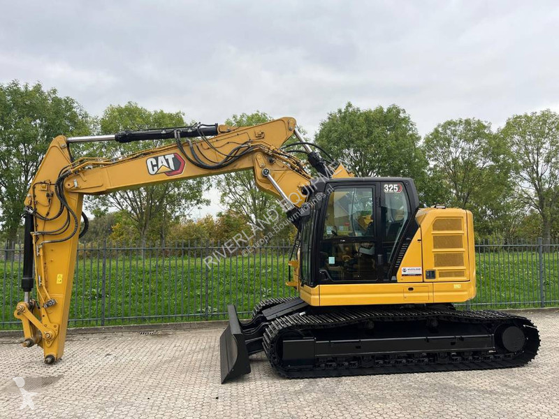 Pelle Caterpillar 325 Next Gen