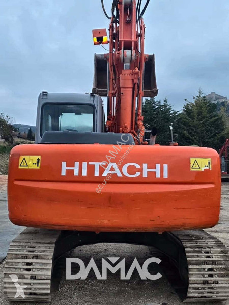 جرافة Hitachi