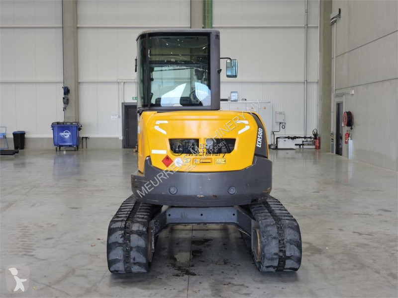 Багер Volvo ECR50 D