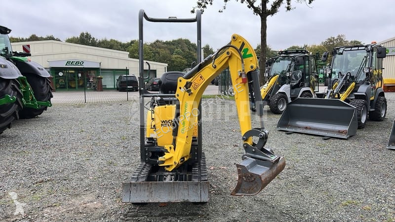 جرافة Wacker Neuson 803